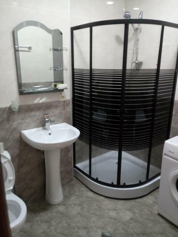 Appartement Flat in Batumi city centre Extérieur photo