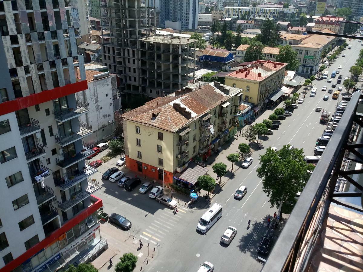 Appartement Flat in Batumi city centre Extérieur photo